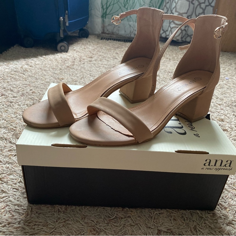 Top Moda Heels - Picture 2 of 3